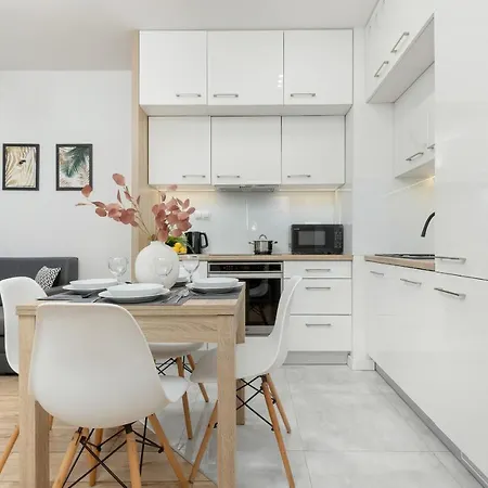 Apartament Chlodna Modern Near The Centre By Renters Warszawa