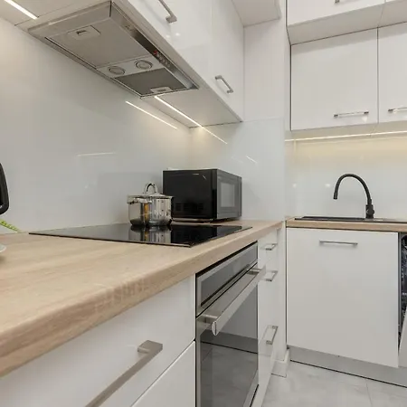 아파트 Chlodna Modern Near The Centre By Renters 바르샤바