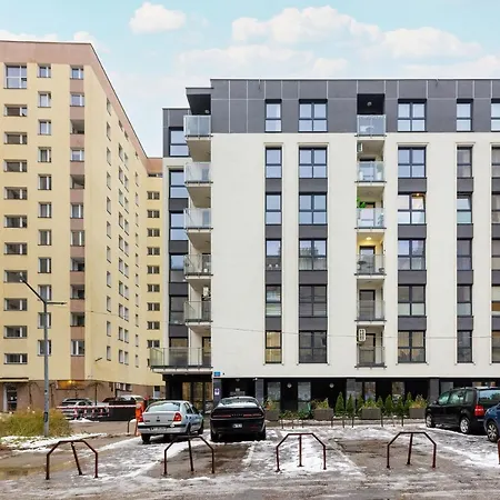 Chlodna Modern Near The Centre By Renters 아파트 *